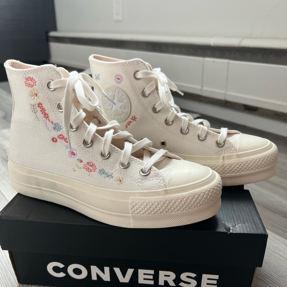 Converse Shoes - Brand new, never worn Things to Grow Embroidered Platform Converse